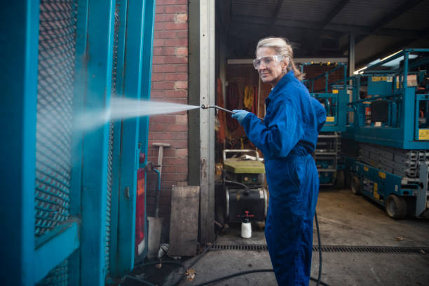 Professional Pressure Washing Services in Eaton Rapids, MI